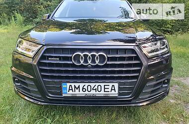 Позашляховик / Кросовер Audi Q7 2018 в Житомирі