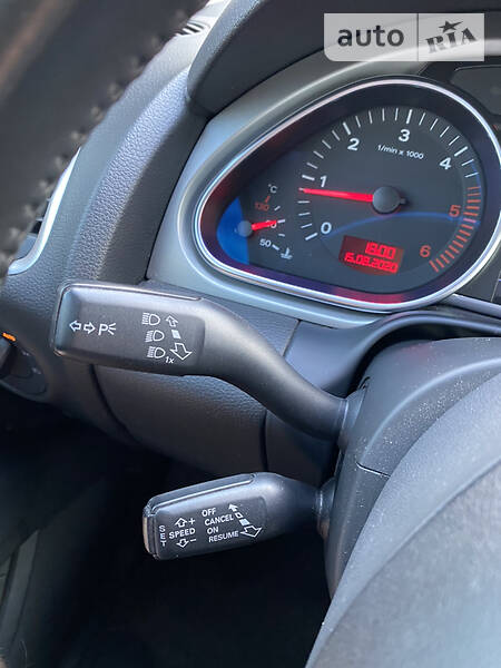 Позашляховик / Кросовер Audi Q7 2009 в Луцьку
