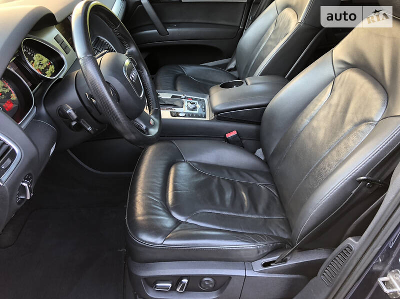 Позашляховик / Кросовер Audi Q7 2010 в Тернополі