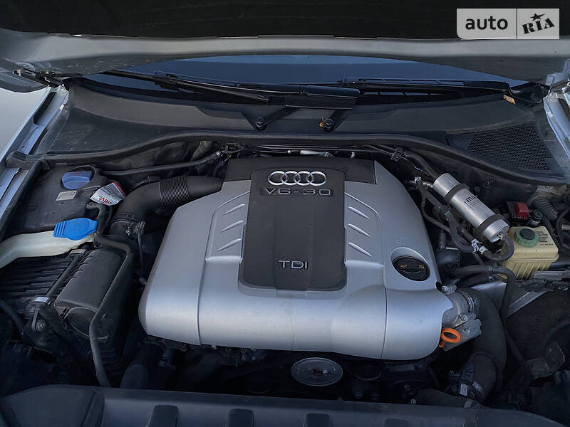 Позашляховик / Кросовер Audi Q7 2010 в Вінниці