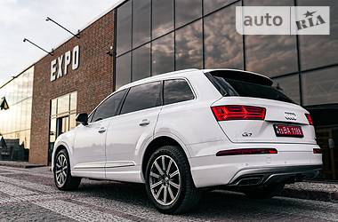 Внедорожник / Кроссовер Audi Q7 2018 в Мукачево