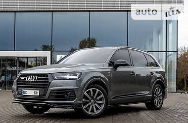 Позашляховик / Кросовер Audi Q7 2018 в Львові