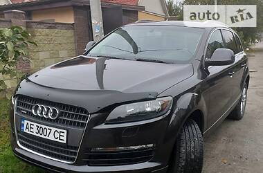 Внедорожник / Кроссовер Audi Q7 2008 в Днепре