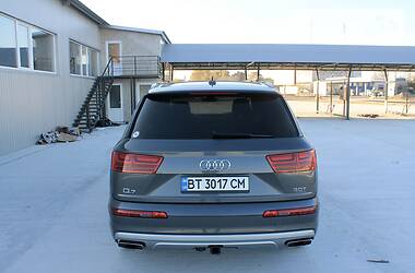 Внедорожник / Кроссовер Audi Q7 2018 в Олешках