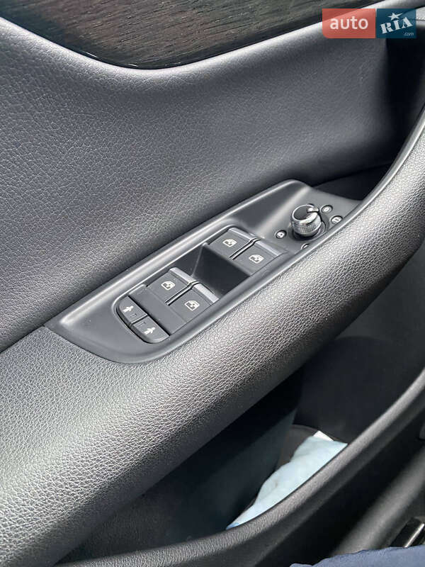 Внедорожник / Кроссовер Audi Q7 2017 в Киеве фото 16 Внедорожник / Кроссовер Audi Q7 2017 в Киеве