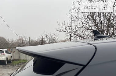 Внедорожник / Кроссовер Audi Q7 2016 в 