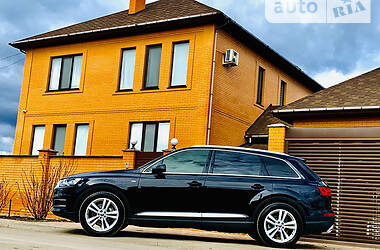 Позашляховик / Кросовер Audi Q7 2018 в Одесі