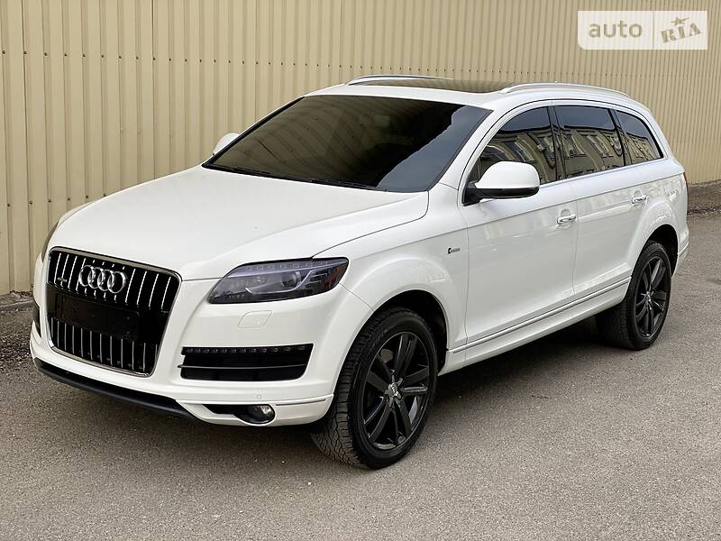 Позашляховик / Кросовер Audi Q7 2013 в Києві