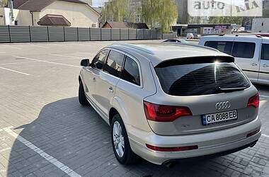 Внедорожник / Кроссовер Audi Q7 2010 в Черкассах