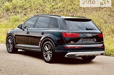 Позашляховик / Кросовер Audi Q7 2018 в Одесі