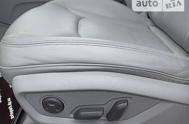 Внедорожник / Кроссовер Audi Q7 2016 в 