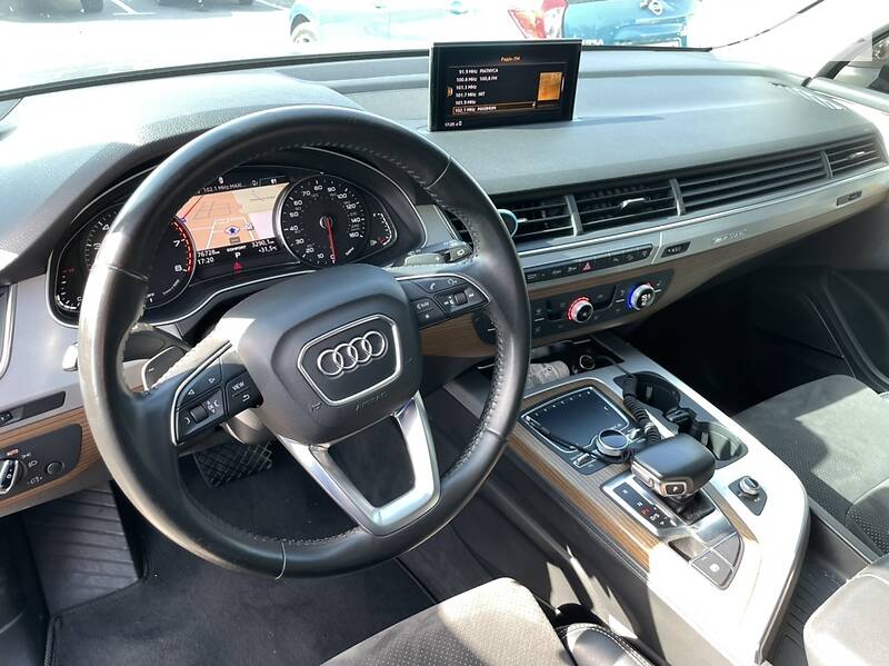 Позашляховик / Кросовер Audi Q7 2017 в Львові фото 18 Позашляховик / Кросовер Audi Q7 2017 в Львові