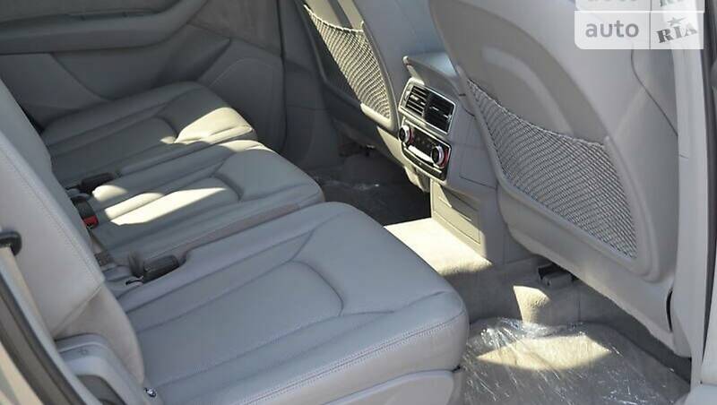 Внедорожник / Кроссовер Audi Q7 2015 в Киеве