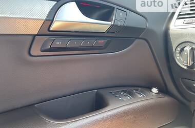 Внедорожник / Кроссовер Audi Q7 2013 в 