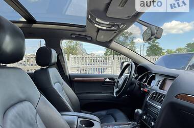Внедорожник / Кроссовер Audi Q7 2011 в 