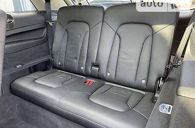 Внедорожник / Кроссовер Audi Q7 2011 в 