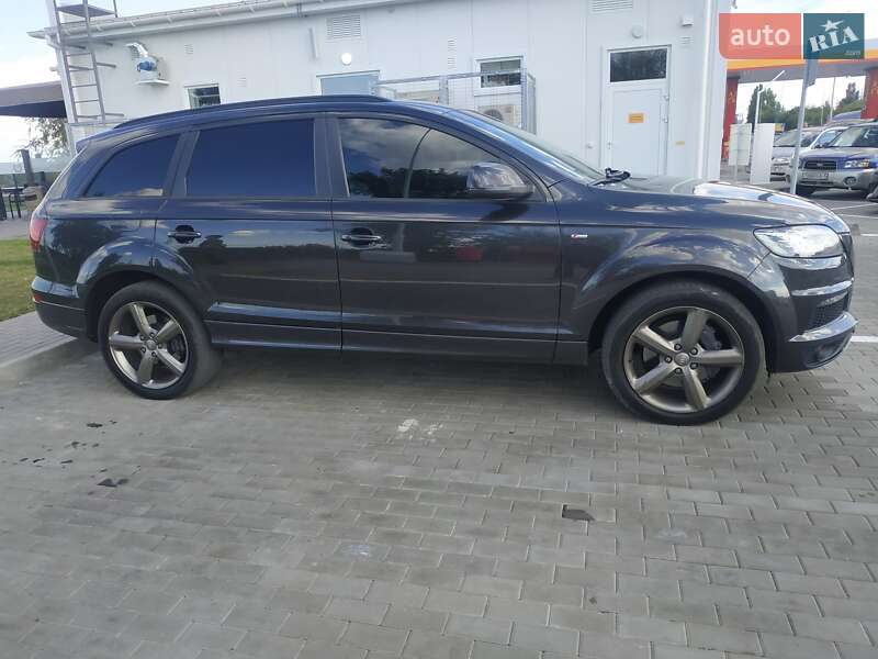Audi Q7 2013
