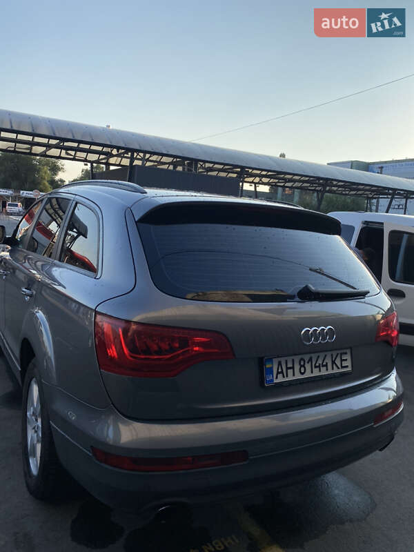 Внедорожник / Кроссовер Audi Q7 2012 в Днепре
