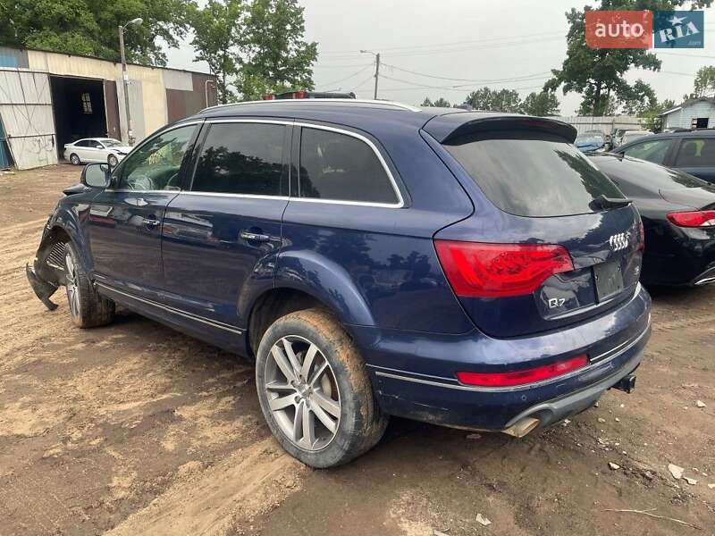 Внедорожник / Кроссовер Audi Q7 2012 в Харькове
