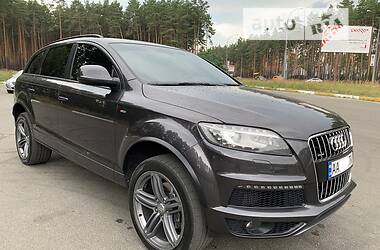 Позашляховик / Кросовер Audi Q7 2013 в Києві