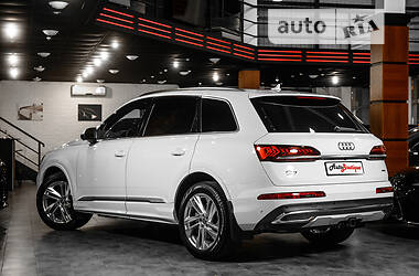 Внедорожник / Кроссовер Audi Q7 2020 в Одессе