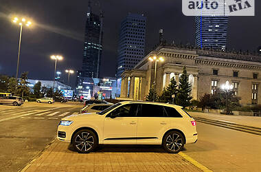 Позашляховик / Кросовер Audi Q7 2015 в Одесі