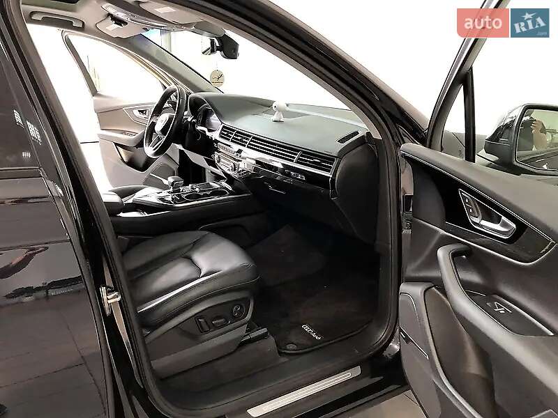 Внедорожник / Кроссовер Audi Q7 2016 в Белой Церкви