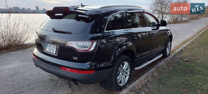 Позашляховик / Кросовер Audi Q7 2008 в Дніпрі