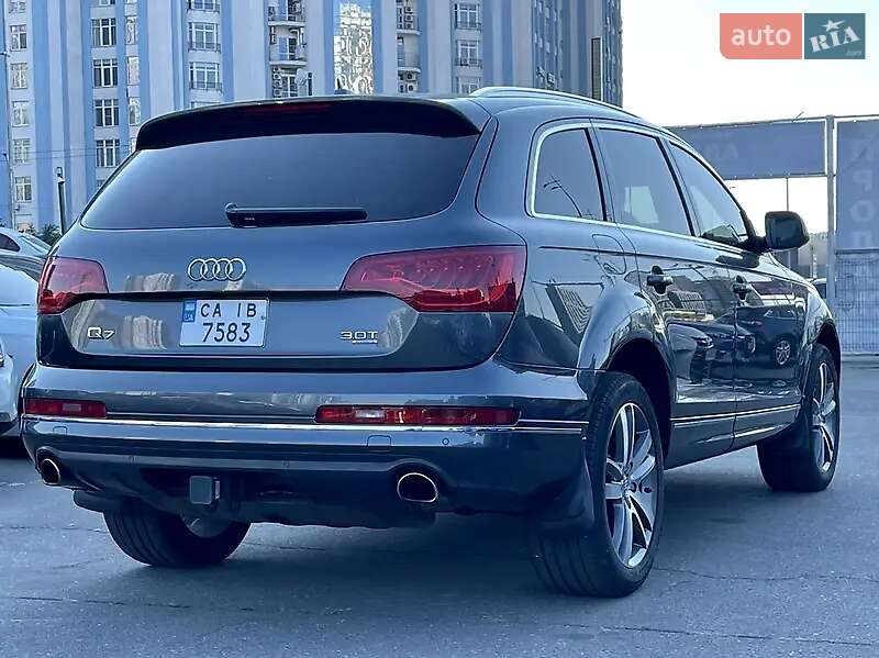 Позашляховик / Кросовер Audi Q7 2014 в Черкасах
