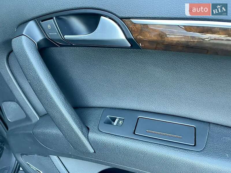 Внедорожник / Кроссовер Audi Q7 2014 в Черкассах фото 63 Внедорожник / Кроссовер Audi Q7 2014 в Черкассах
