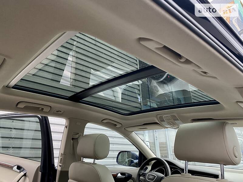 Внедорожник / Кроссовер Audi Q7 2012 в Киеве