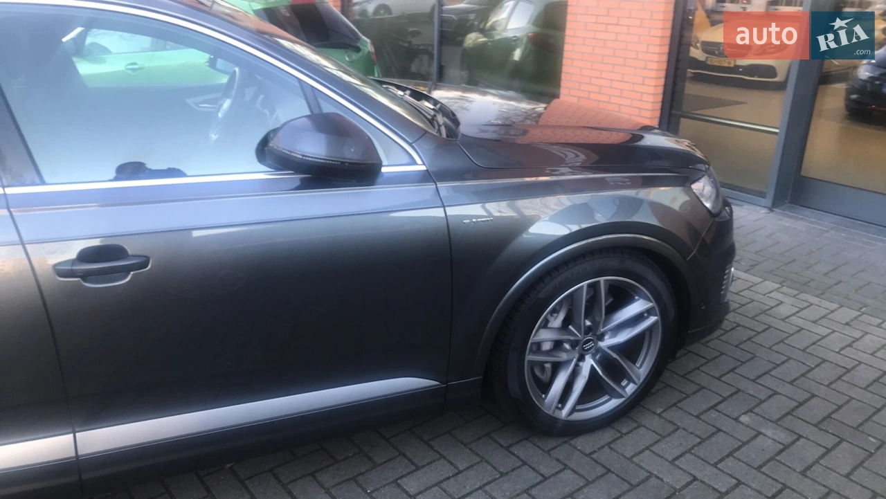 2016 Audi Q7 - мініатюра 27