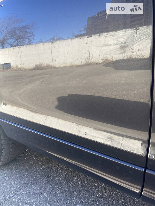 Універсал Audi Q7 2011 в Києві