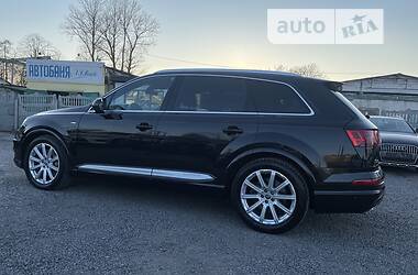 Внедорожник / Кроссовер Audi Q7 2016 в Тернополе