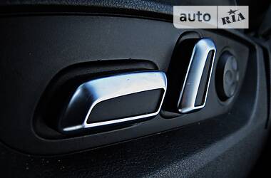 Позашляховик / Кросовер Audi Q7 2012 в 