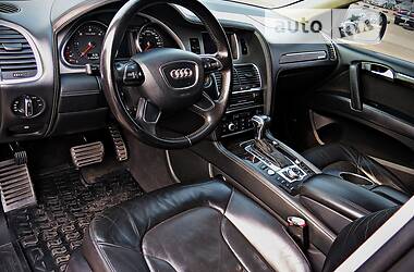 Позашляховик / Кросовер Audi Q7 2012 в 