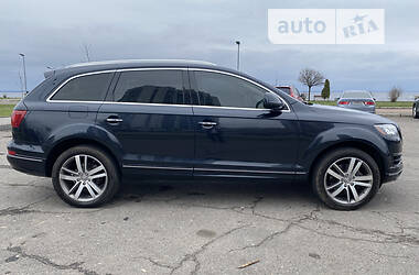 Позашляховик / Кросовер Audi Q7 2012 в Черкасах