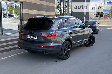 Внедорожник / Кроссовер Audi Q7 2015 в Тернополе