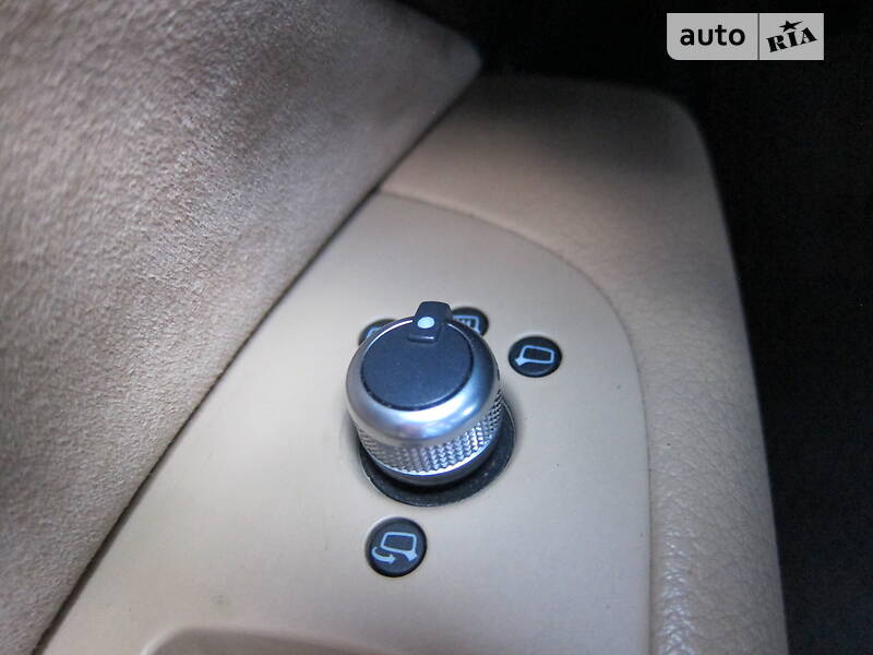 Позашляховик / Кросовер Audi Q7 2014 в Дніпрі