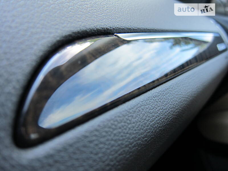 Позашляховик / Кросовер Audi Q7 2014 в Дніпрі