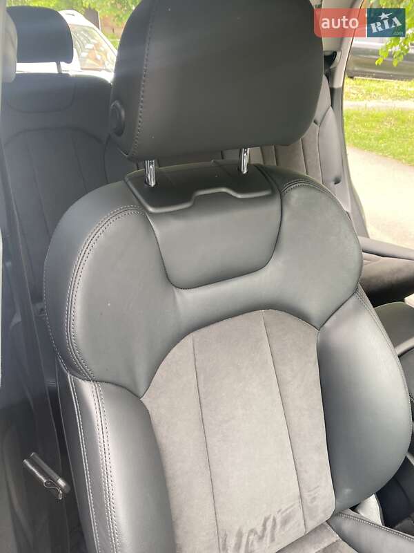 Позашляховик / Кросовер Audi Q7 2017 в Харкові фото 18 Позашляховик / Кросовер Audi Q7 2017 в Харкові