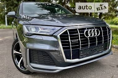 Позашляховик / Кросовер Audi Q7 2019 в Рівному