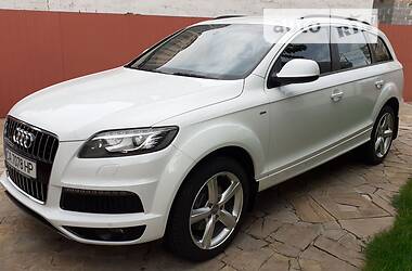 Позашляховик / Кросовер Audi Q7 2015 в Черкасах