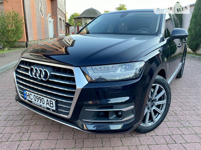 Внедорожник / Кроссовер Audi Q7 2017 в Стрые
