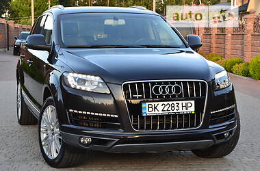 Внедорожник / Кроссовер Audi Q7 2012 в Ровно