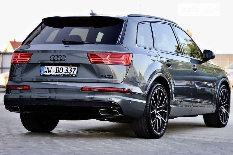 Позашляховик / Кросовер Audi Q7 2018 в Дрогобичі