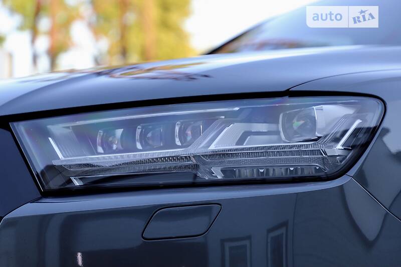 Позашляховик / Кросовер Audi Q7 2018 в Дрогобичі