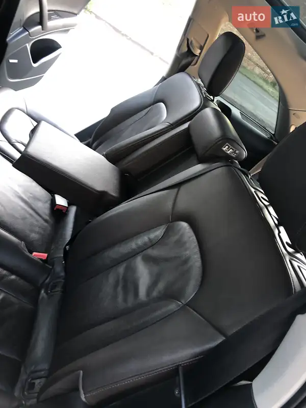 Audi Q7 2013 VIN WA1LGAFE0DD013678 фото оголошення 29 з 66
