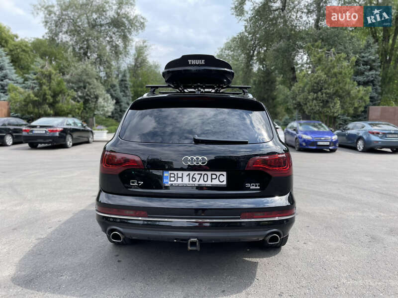 Внедорожник / Кроссовер Audi Q7 2015 в Одессе