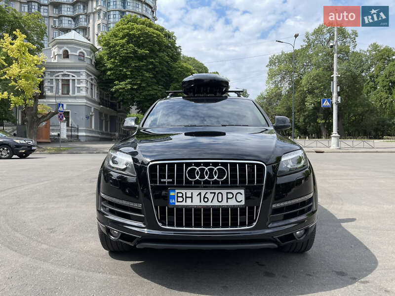 Внедорожник / Кроссовер Audi Q7 2015 в Одессе